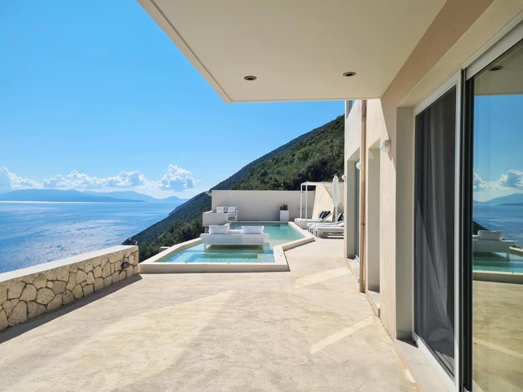 Koru Villa Василики Екстериор снимка