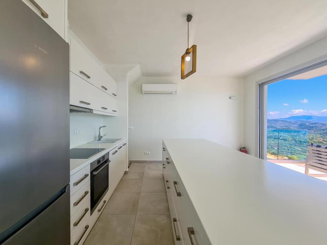Koru Villa Василики Екстериор снимка